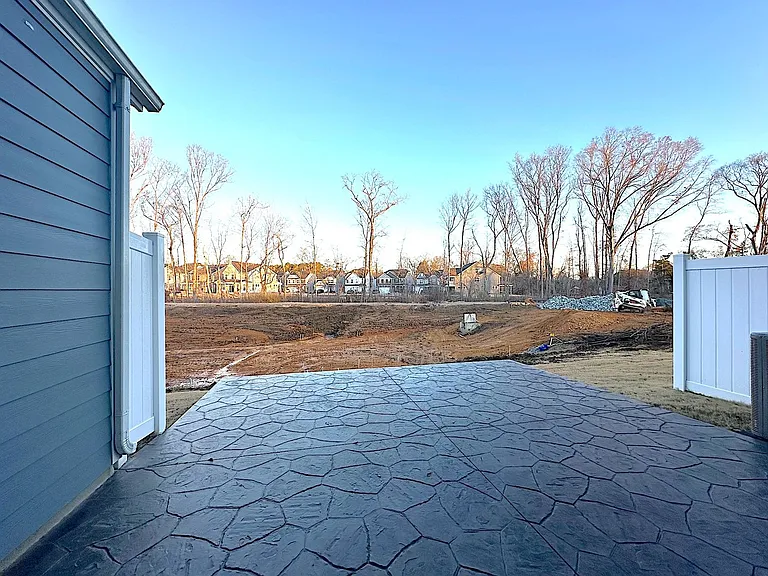 4008 Rothwood Ln — Photo 25