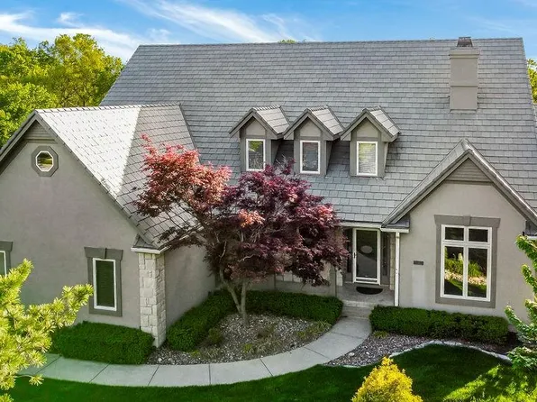 3518 Saddle Ridge Dr, Independence, MO 64057