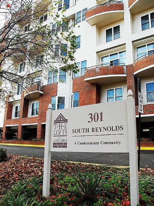 1st image of 301 S Reynolds St APT 213