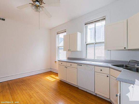 3rd image of 2315 N Southport Ave #925