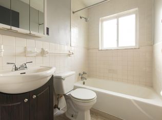 2315 Bischoff Dr #5, Beech Grove, IN 46107