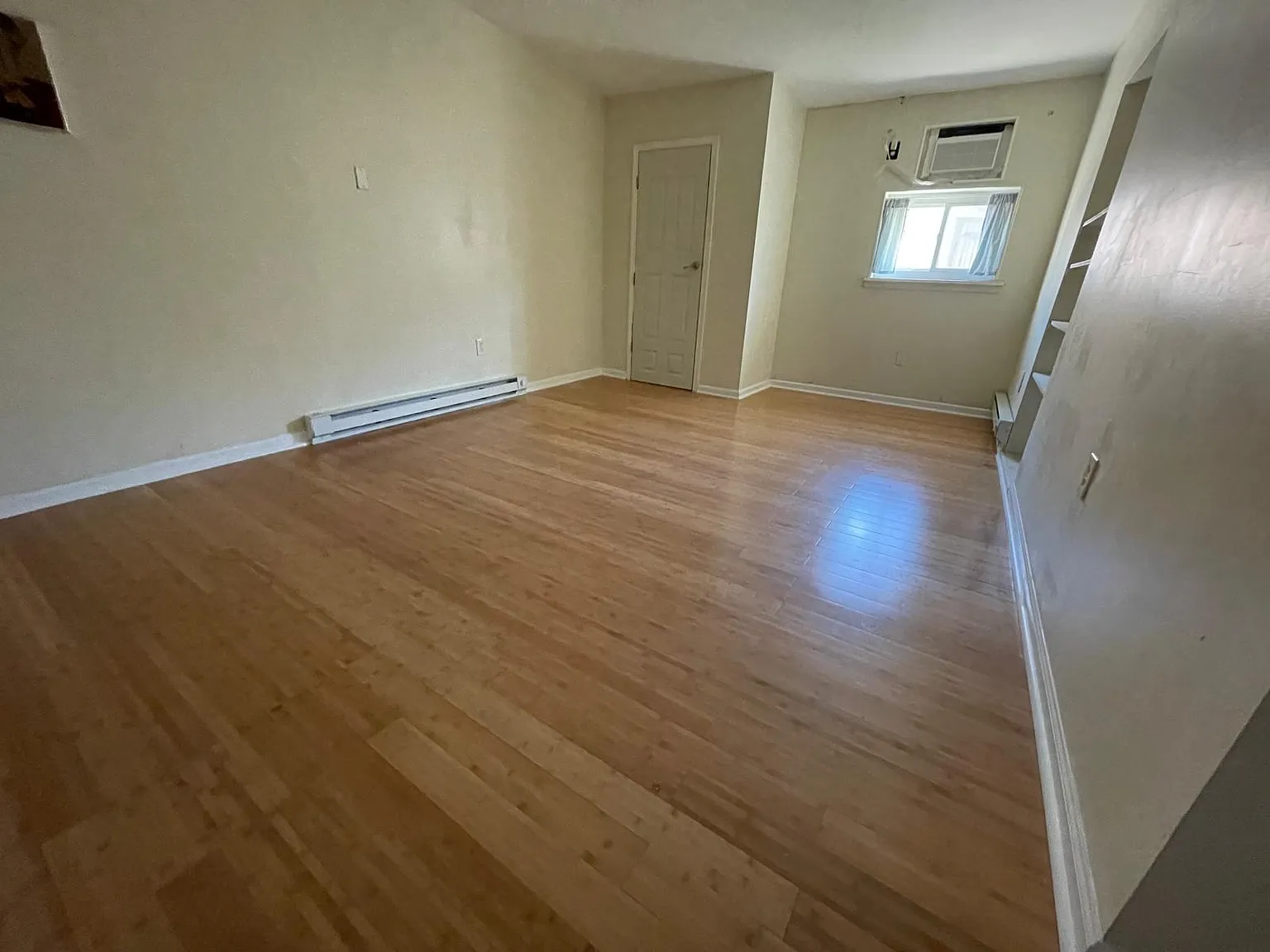 2 bed, 900 sqft, $1,399 — Photo 4