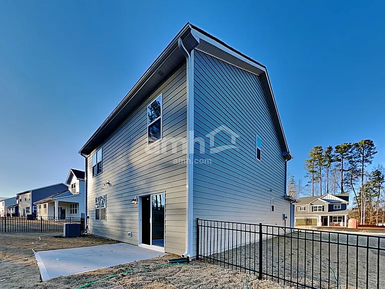 618 Rivermist Dr — Photo 28
