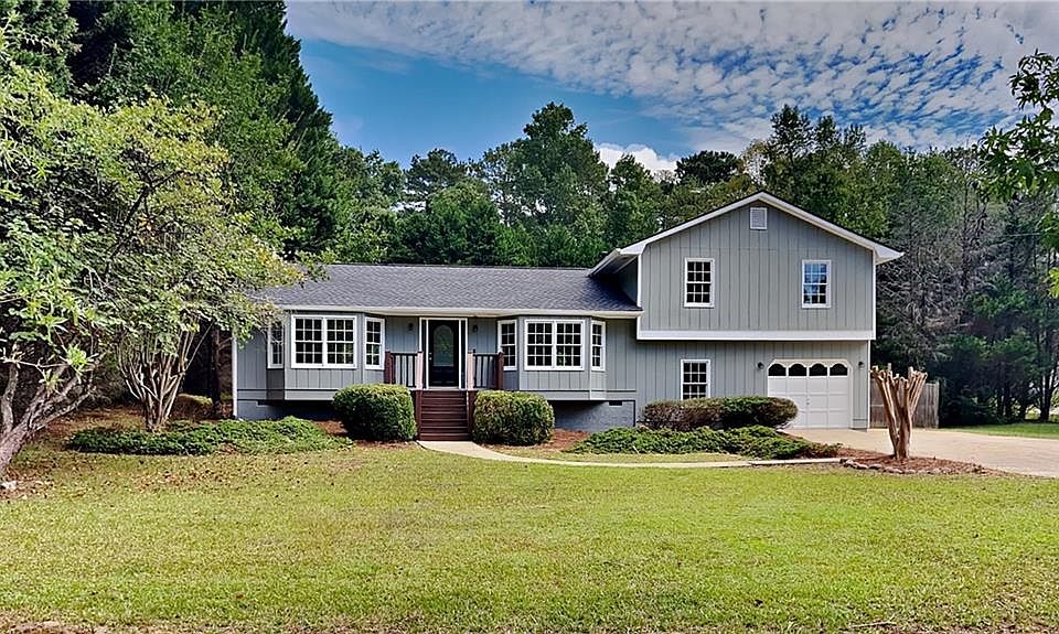 1st image of 55 Aspen Lake Dr W