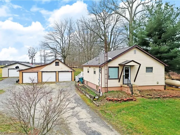 591 Peck Leach Rd, North Bloomfield, OH 44450