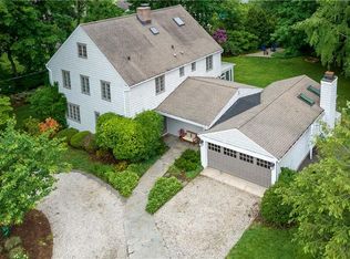 44 Benjamin St, Old Greenwich, CT 06870