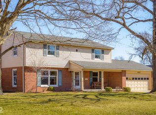 2665 Chestnut St, Columbus, IN 47201