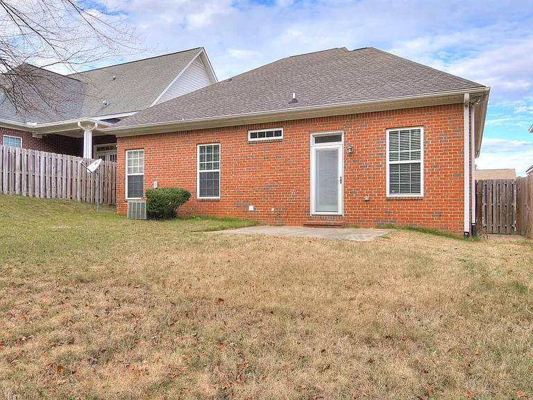 2508 Grier Cir — Photo 20