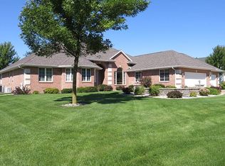 5867 Pointe West Dr, Butte des morts, WI 54986