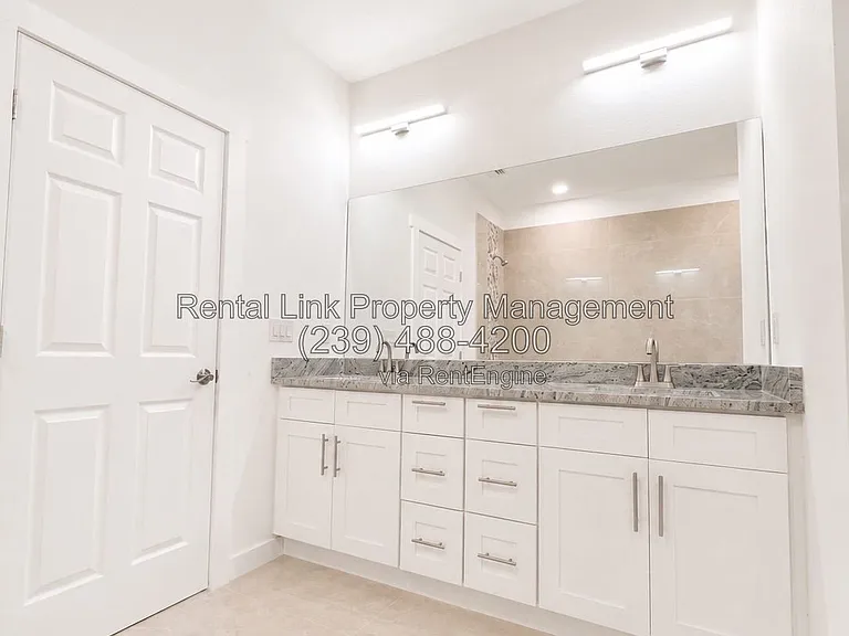 2116 NE 22nd Ave — Photo 18
