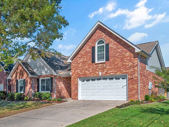 3rd image of 7008 Somerset Farms Cir