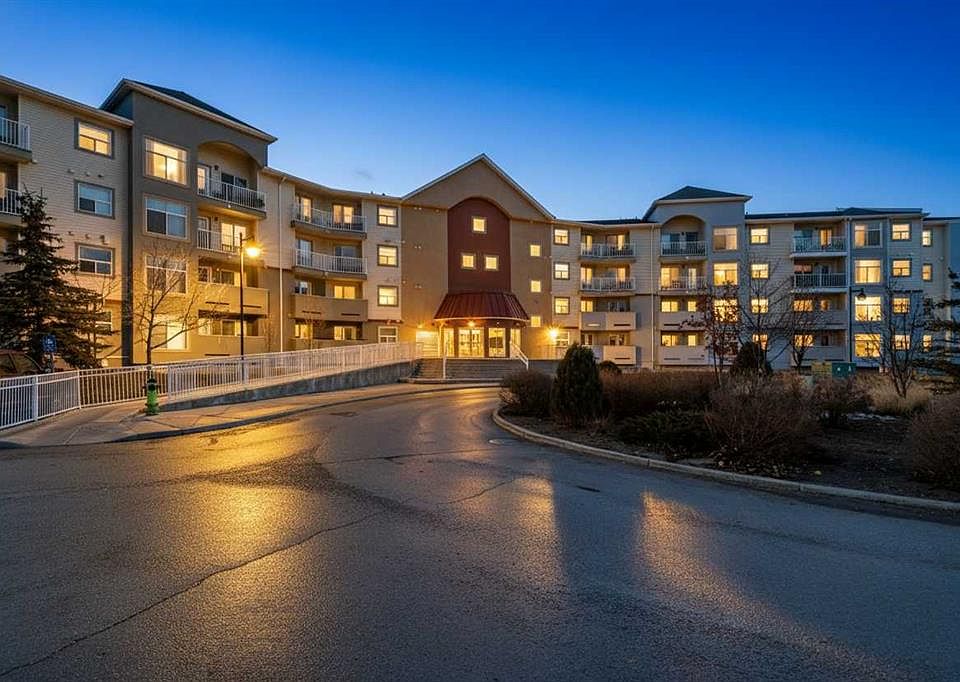 1st image of 700 W Willowbrook Rd NW #2321