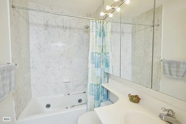 Rented by Brown Harris Stevens | media 18