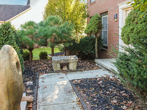 2nd image of 4355 Oakbury Ct