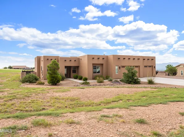 6341 E Saddlehorn Circle, Hereford, AZ 85615