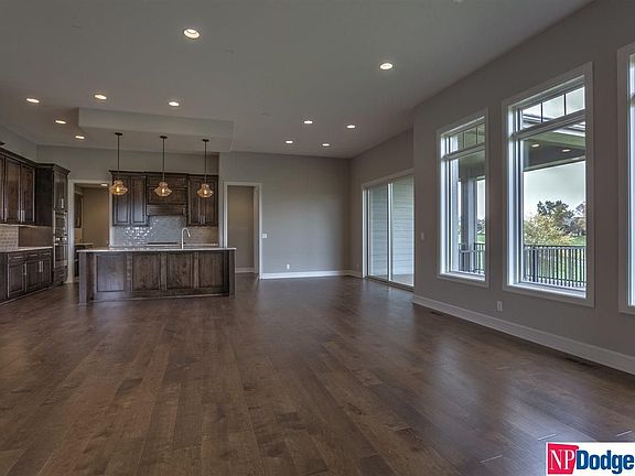 4th image of 21109 Marinda St