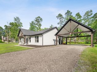141 Summer Pl, Livingston, TX 77351