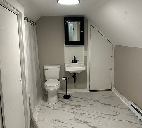 4th image of 93 Peirce St Floor 3