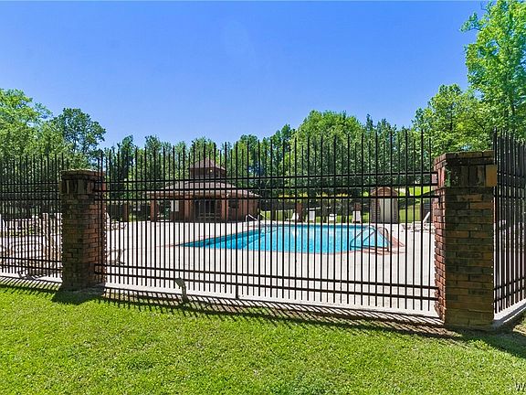 2nd image of 1210 Mallard Cir