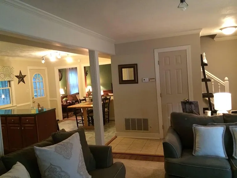 9754 Kendrick Rd — Photo 5