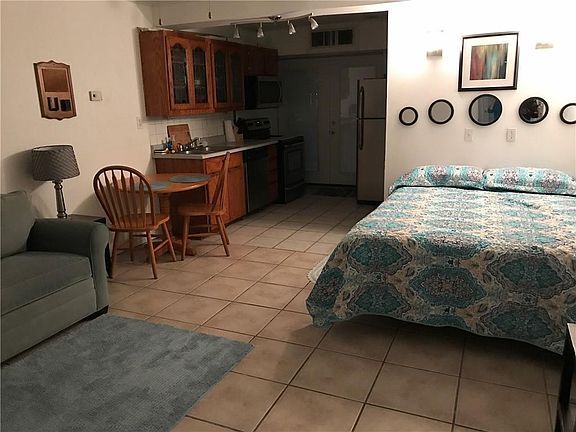 3rd image of 14300 S Padre Island Dr APT 101