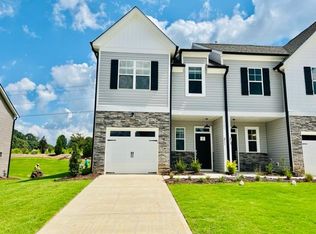 211 Peach Orchard Ct, Mebane, NC 27302