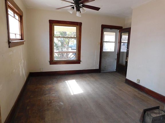 3rd image of 5107 S 18th St