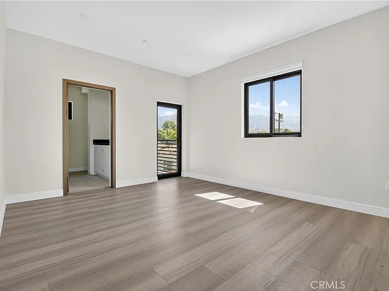 7605 Greg Ave — Photo 11
