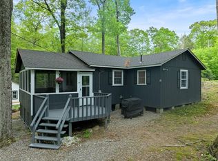 25 Melissa Ln, Pascoag, RI 02859