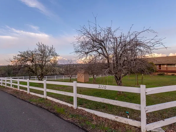 2220 Bald Hill Rd, Auburn, CA 95603