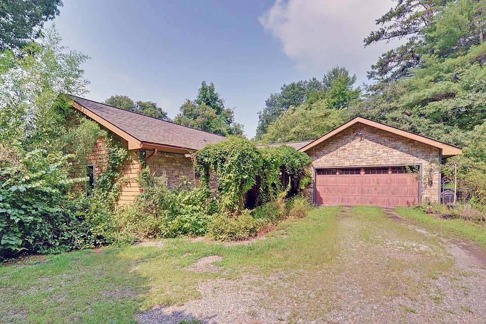 1st image of 475 Rivercane Rd