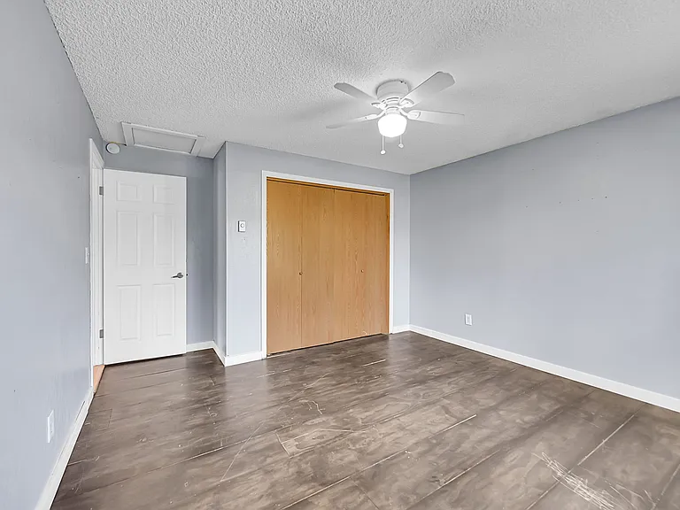 26147 S End Rd — Photo 17