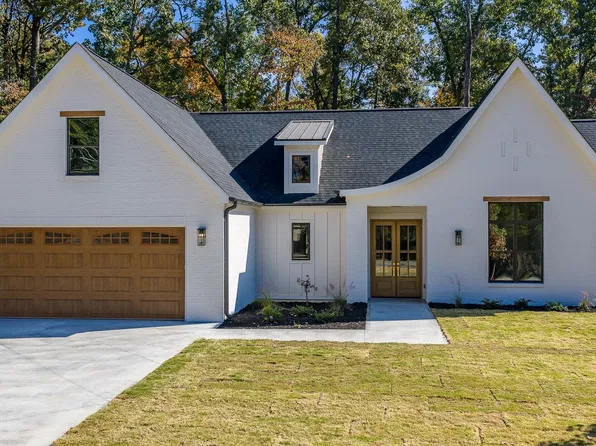 166 Mount Lebanon Church Rd, Greer, SC 29651