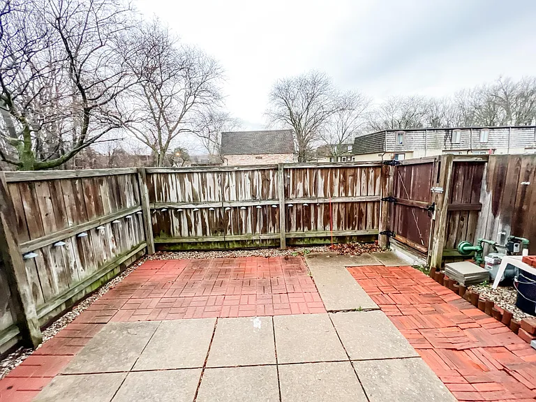 1651 Mentor Ave #101 — Photo 16