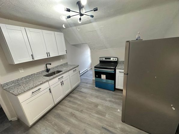 478 N Pennsylvania Ave APT 3