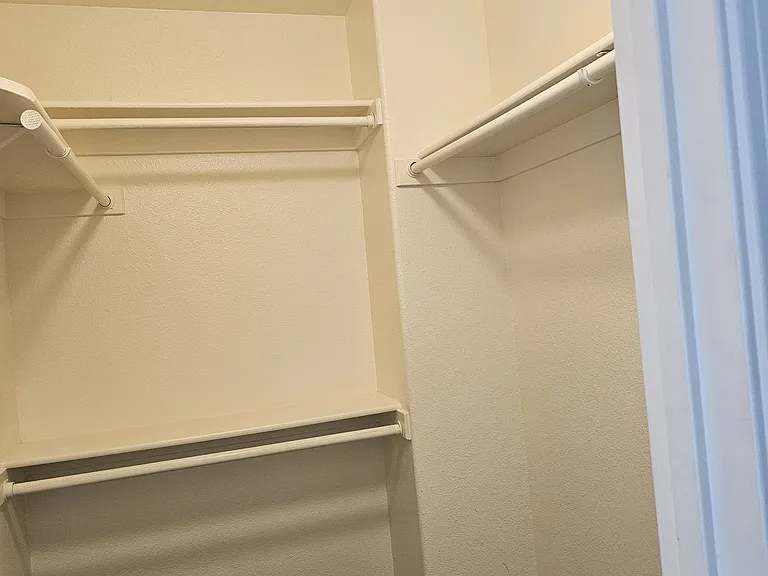 510 Hampton Pl — Photo 18