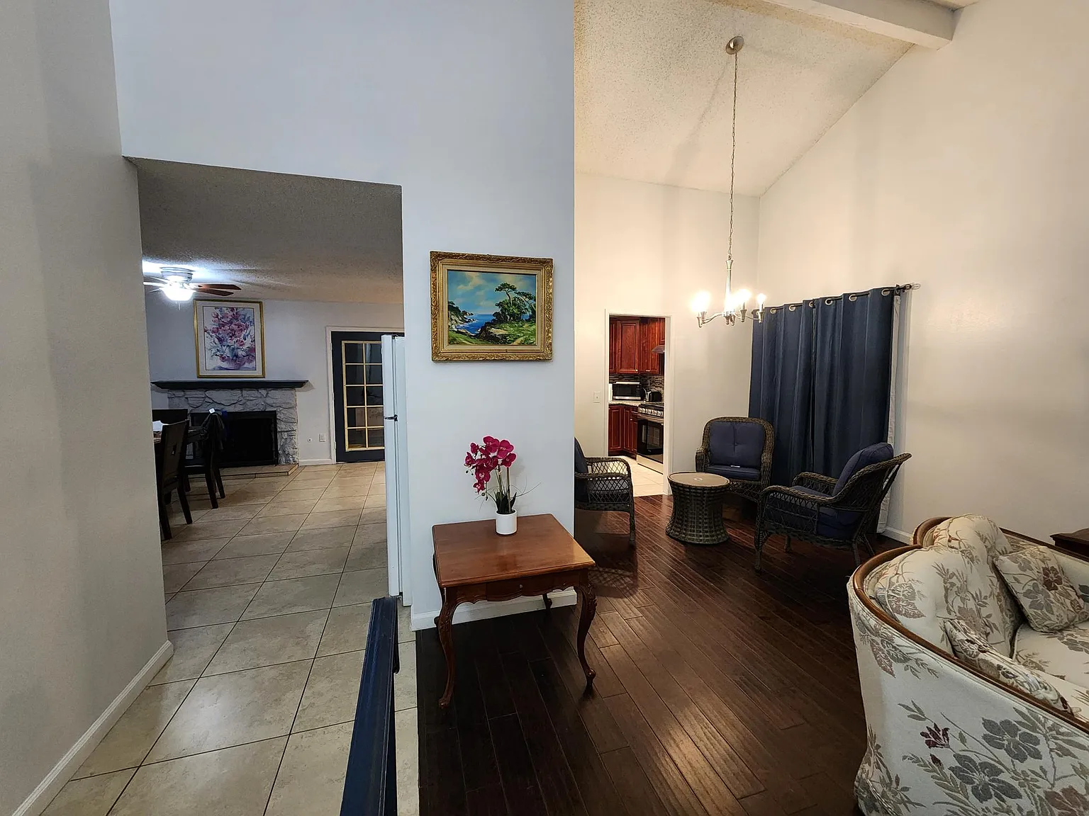 290 W Campus View Dr — Photo 4