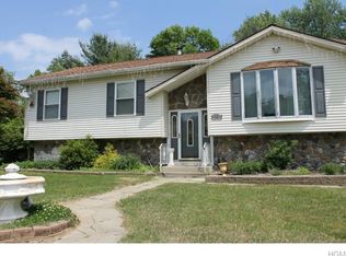 15 Caroline Dr W, Wappingers Falls, NY 12590