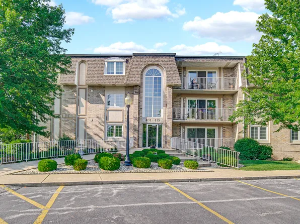 408 Swan Dr Unit 2-D, Dyer, IN 46311