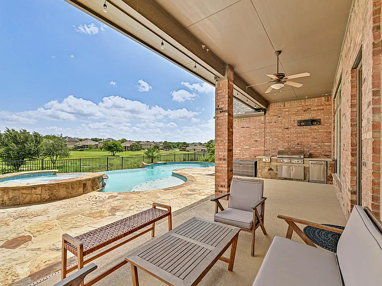 4303 Woodledge Pl — Photo 35