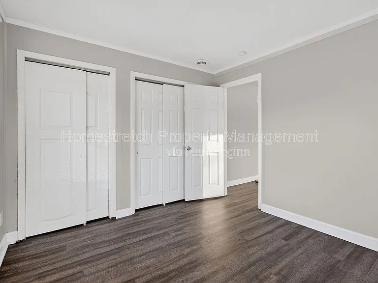 9868 Lorna Ln — Photo 10