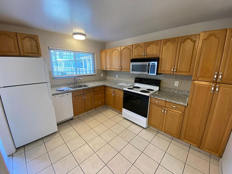 1st image of 3524 Farm Hill Blvd APT 9