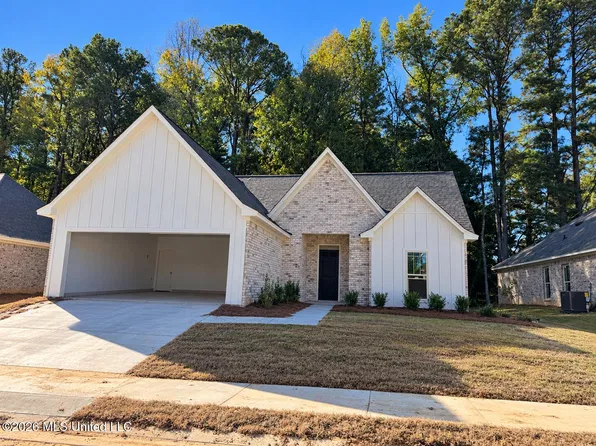 416 Hyde Park Cv, Brandon, MS 39042