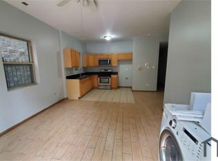 3154 W Fillmore St #1, Chicago, IL 60612