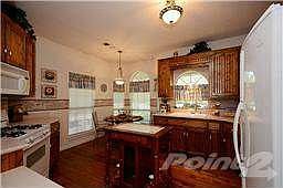 29046 Lake Houston Lane Kitchen