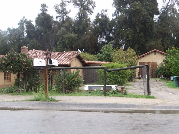 3rd image of 19390 Envoy Ave