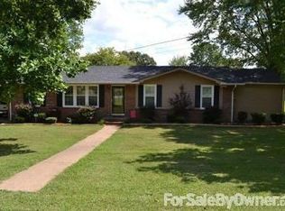 2022 Cunningham St, Scottsboro, AL 35769