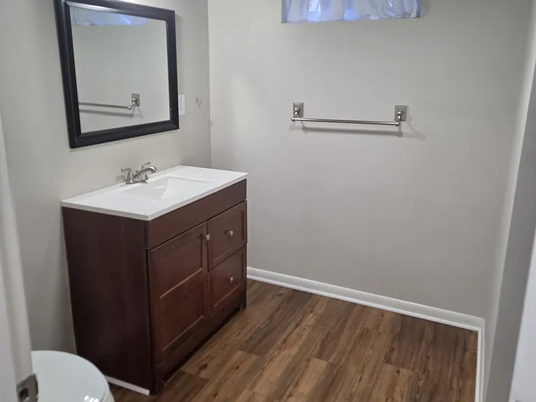 534 Ardmore Dr — Photo 7