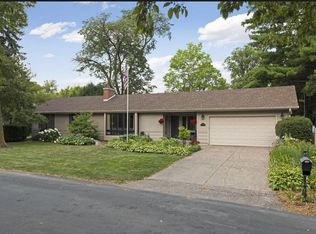 2862 Northview Rd, Wayzata, MN 55391