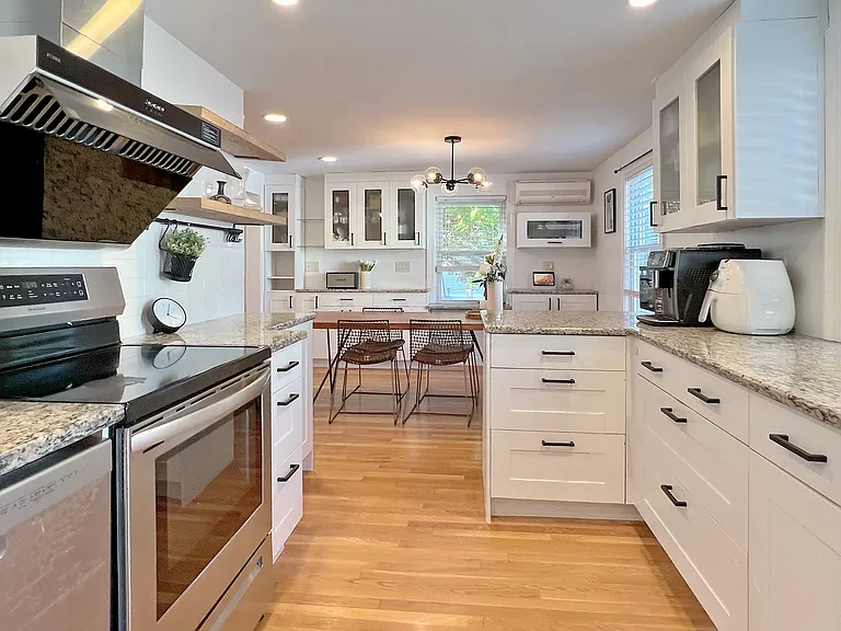 14 Sabina Way — Photo 6